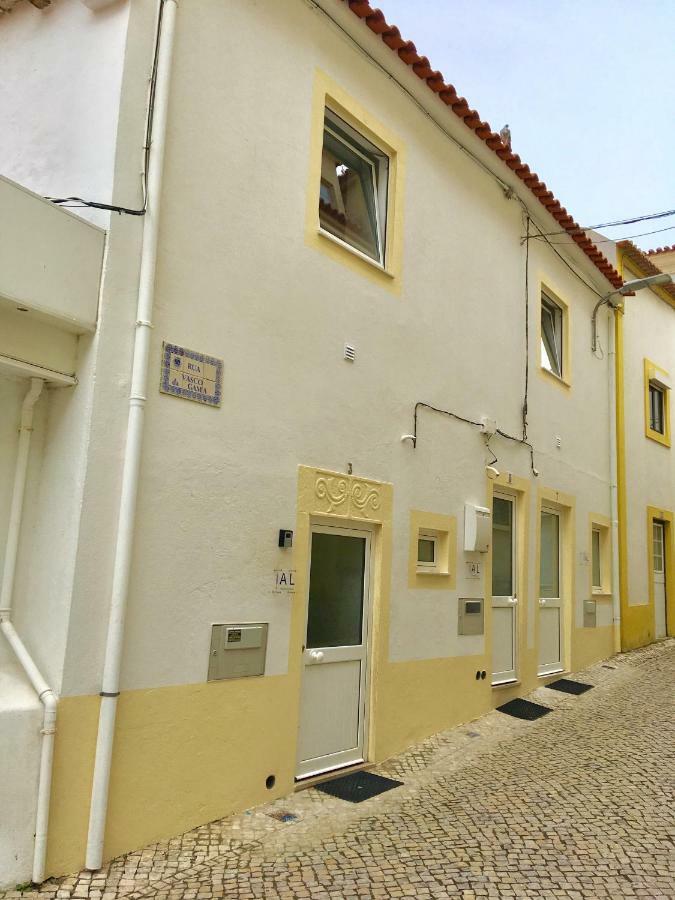 Es7Udio Apartment Peniche Bagian luar foto